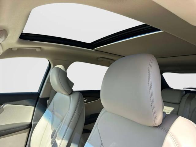 2017 Lincoln MKX Select
