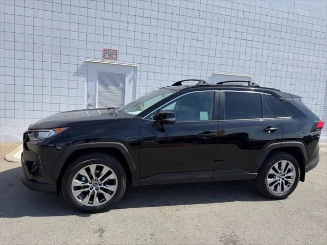 2020 Toyota RAV4 XLE Premium