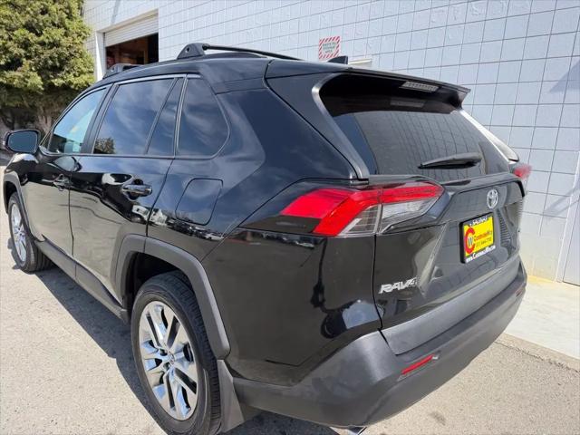 2020 Toyota RAV4 XLE Premium