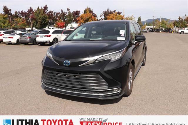 2022 Toyota Sienna XLE for sale in Springfield, OR