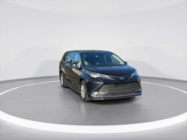 2022 Toyota Sienna XLE