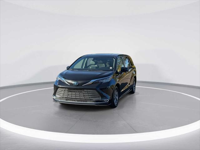 2022 Toyota Sienna XLE