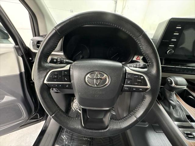 2022 Toyota Sienna XLE