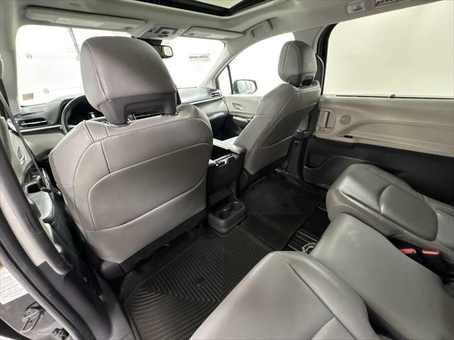 2022 Toyota Sienna XLE