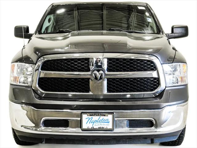 2022 Ram 1500 Classic SLT Crew Cab 4x2 57 Box