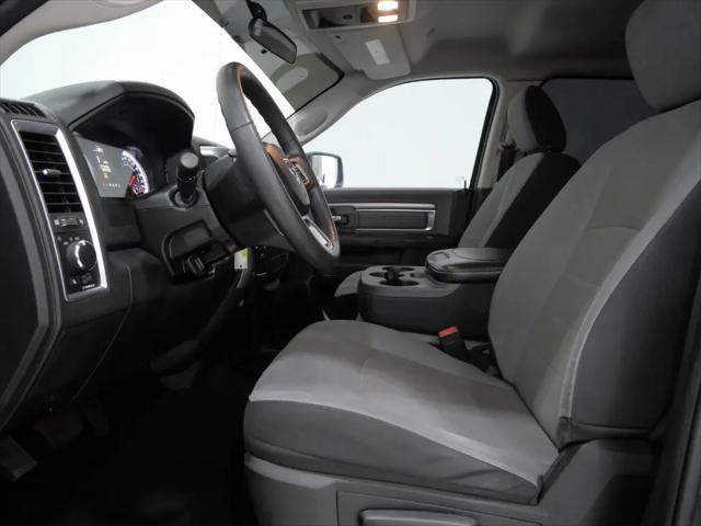 2022 Ram 1500 Classic SLT Crew Cab 4x2 57 Box