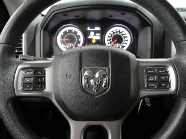 2022 Ram 1500 Classic SLT Crew Cab 4x2 57 Box