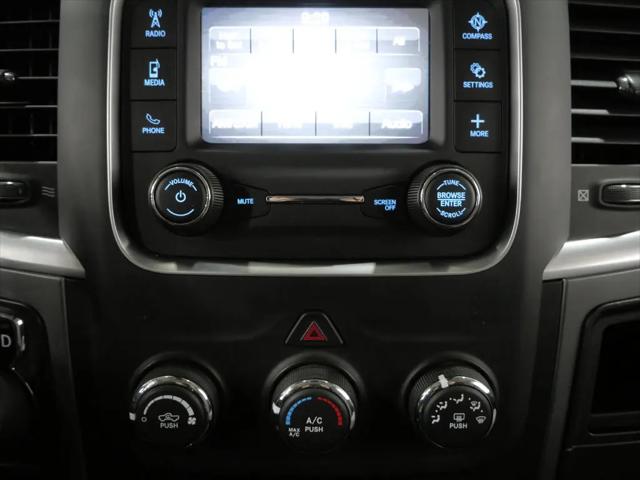 2022 Ram 1500 Classic SLT Crew Cab 4x2 57 Box