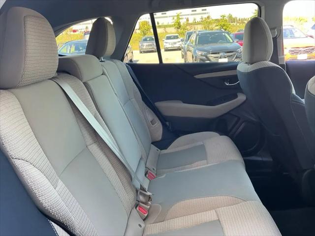 2025 Subaru Outback Premium