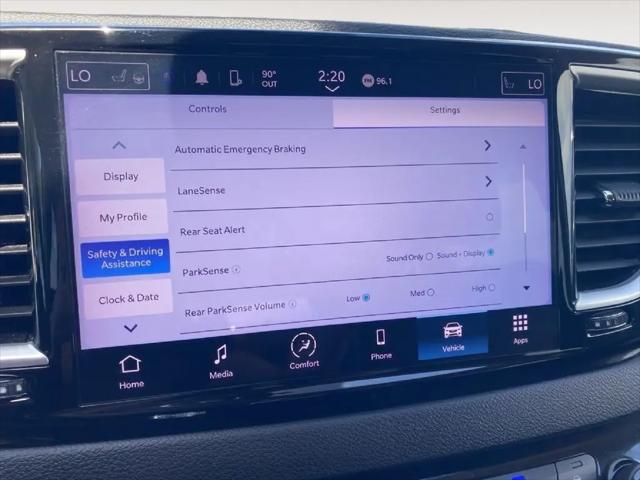 2024 Chrysler Pacifica Touring L
