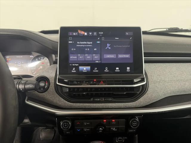 2024 Jeep Compass Latitude Lux FWD