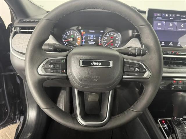 2024 Jeep Compass Latitude Lux FWD
