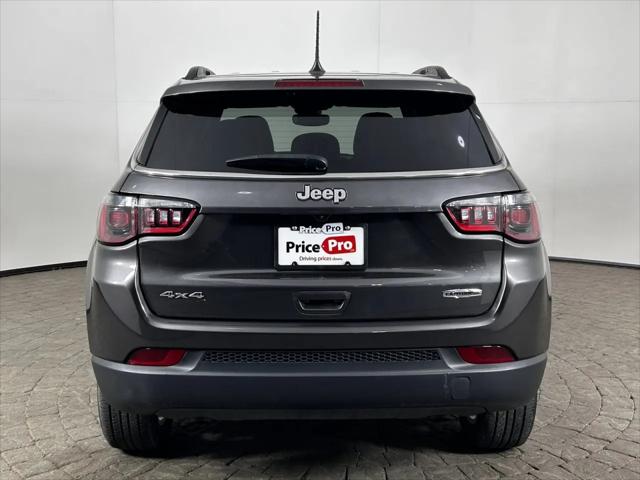 2023 Jeep Compass Latitude Lux FWD