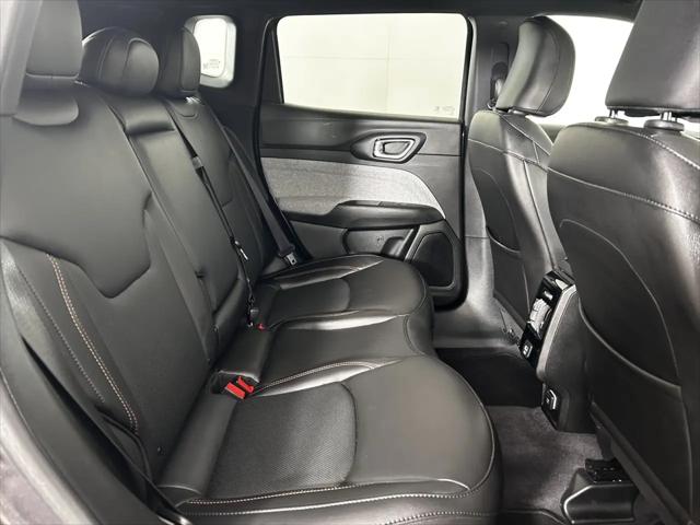 2023 Jeep Compass Latitude Lux FWD