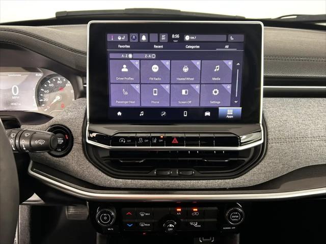 2023 Jeep Compass Latitude Lux FWD