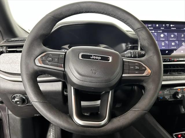 2023 Jeep Compass Latitude Lux FWD