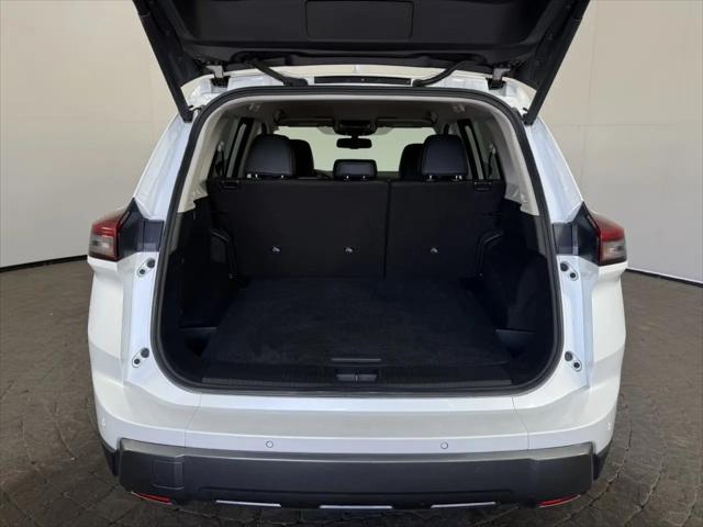 2026 Nissan Rogue SL