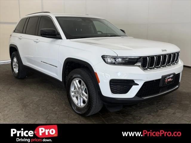 2022 Jeep Grand Cherokee Laredo 4x4 for sale in Maumee, OH