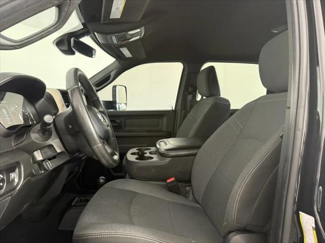 2022 Ram 3500 Tradesman Crew Cab 4x4 8 Box