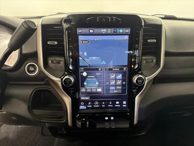 2022 Ram 3500 Tradesman Crew Cab 4x4 8 Box
