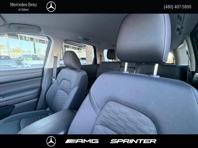 2024 Nissan Pathfinder SV FWD