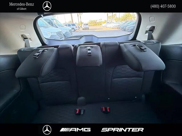 2024 Nissan Pathfinder SV FWD
