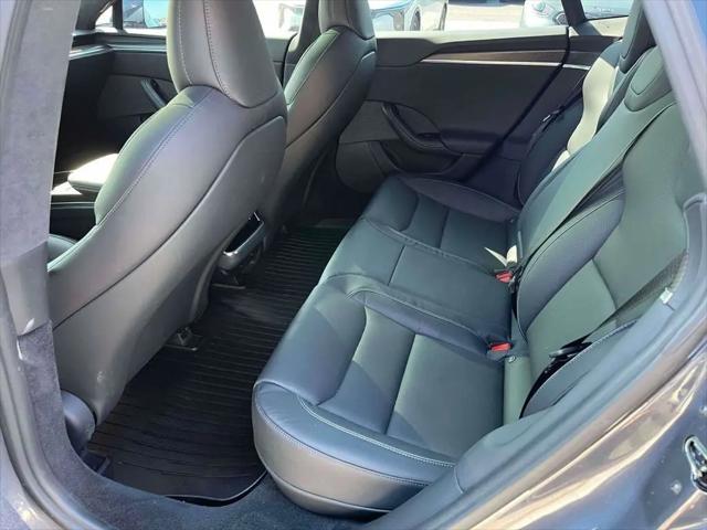 2021 Tesla Model S Plaid Tri Motor All-Wheel Drive