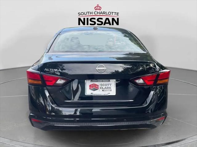 2025 Nissan Altima SV FWD