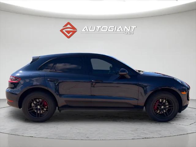 2017 Porsche Macan Macan