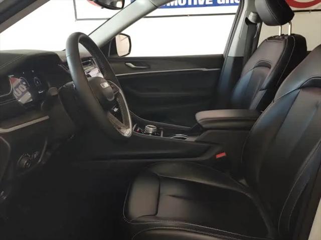 2023 Jeep Grand Cherokee Limited 4x2