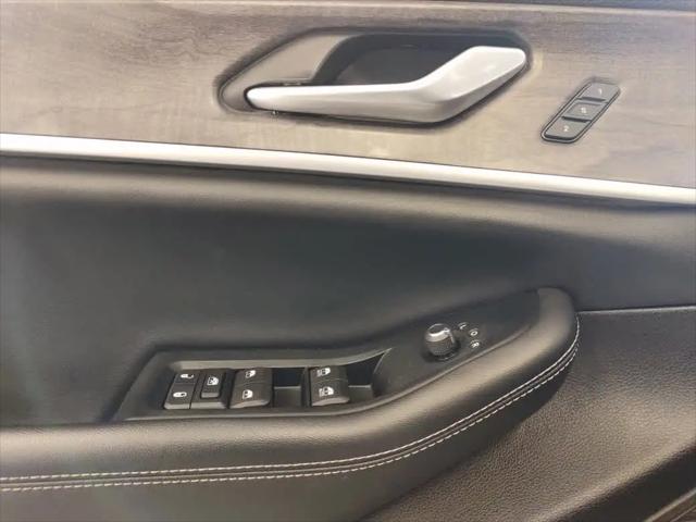 2023 Jeep Grand Cherokee Limited 4x2