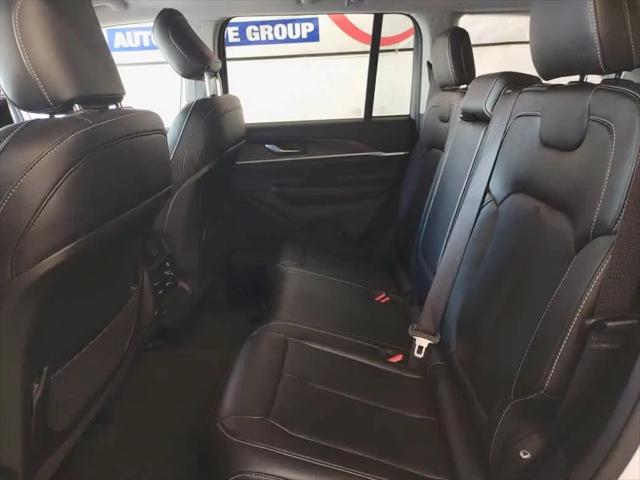 2023 Jeep Grand Cherokee Limited 4x2