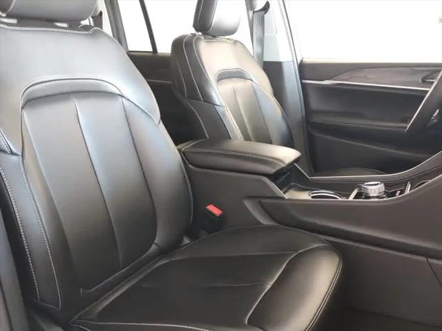 2023 Jeep Grand Cherokee Limited 4x2
