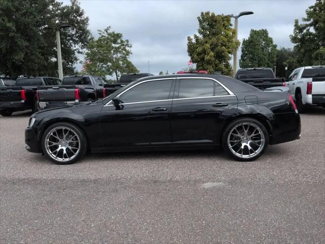 2019 Chrysler 300 Touring L