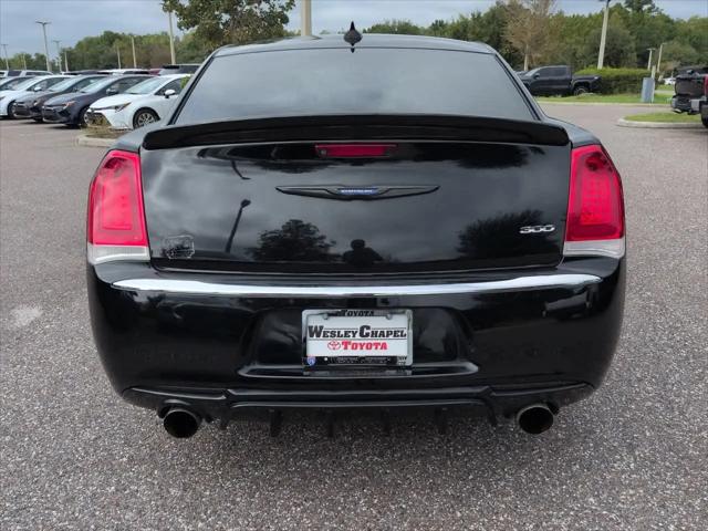 2019 Chrysler 300 Touring L