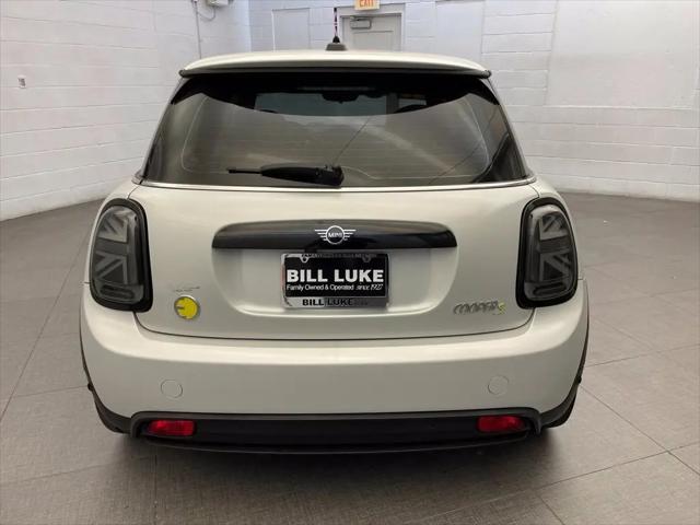 2023 MINI SE Hardtop Cooper