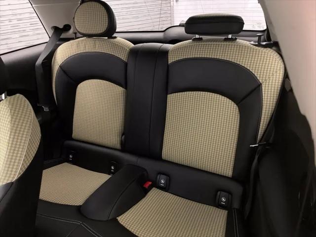 2023 MINI SE Hardtop Cooper