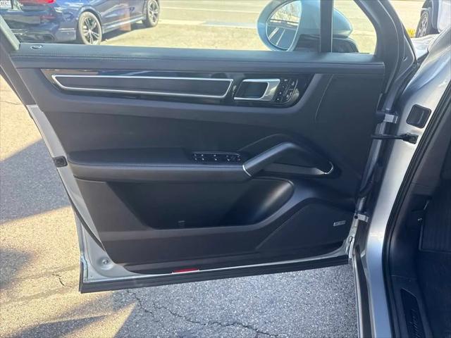 2021 Porsche Cayenne GTS