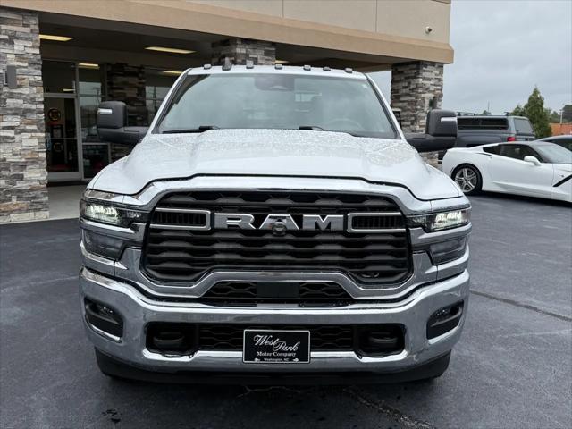 2025 Ram 3500 Tradesman/Big Horn