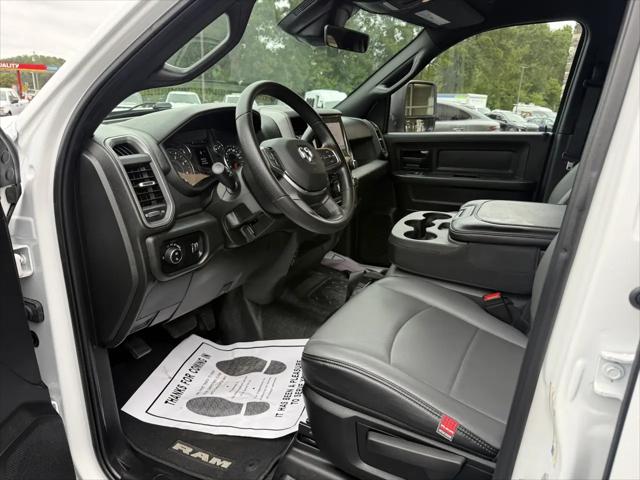 2025 Ram 3500 Tradesman/Big Horn