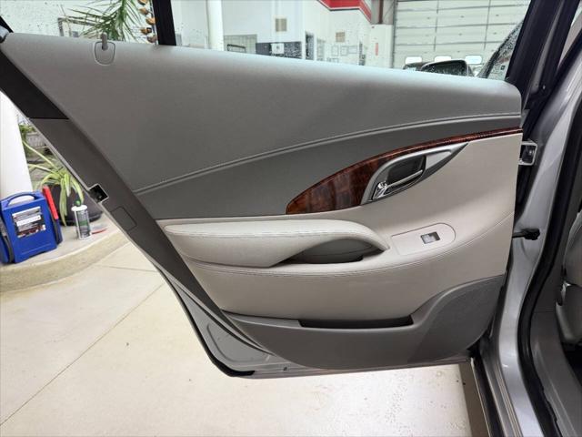 2013 Buick LaCrosse Base 4dr Sedan