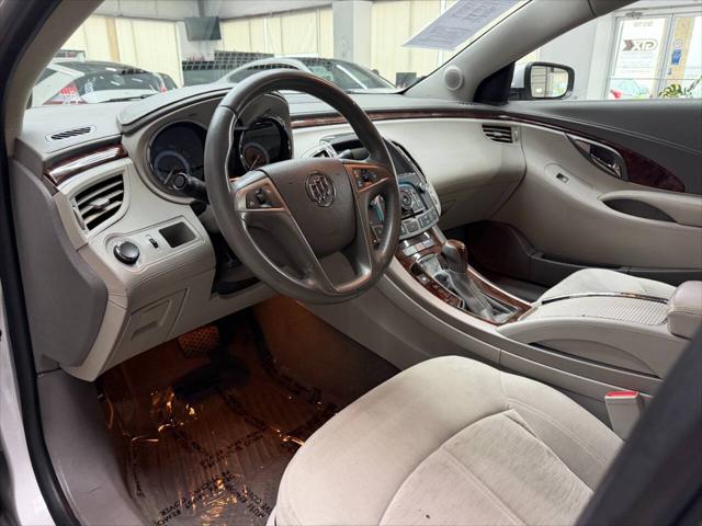 2013 Buick LaCrosse Base 4dr Sedan