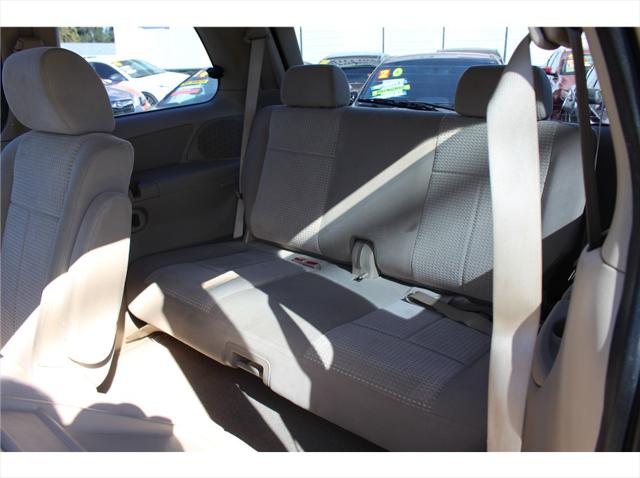 2005 Mazda MPV LX