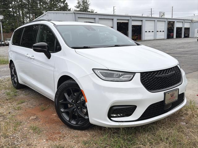 2025 Chrysler Pacifica Limited for sale in Carrollton, GA