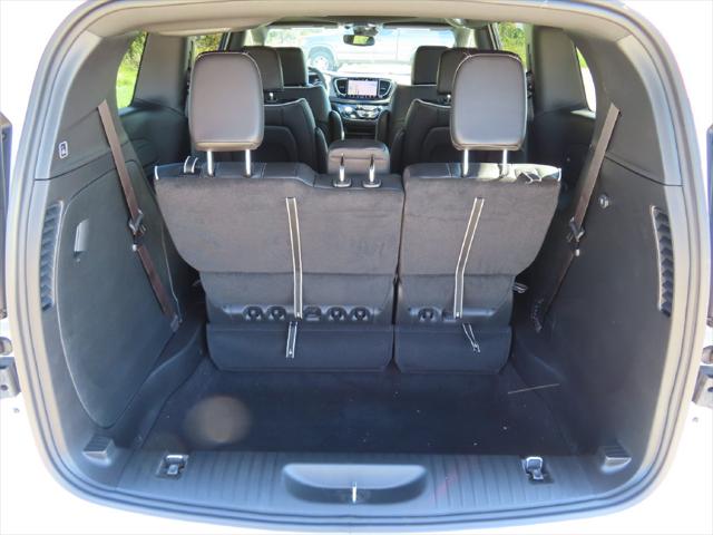 2027 Chrysler Pacifica Limited AWD