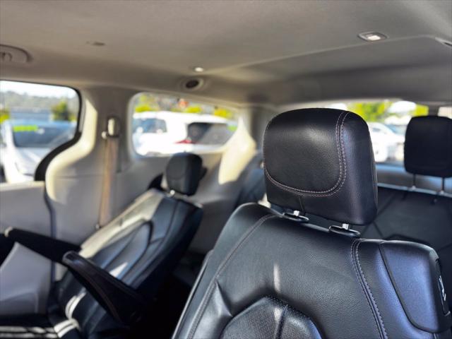 2019 Chrysler Pacifica Touring L