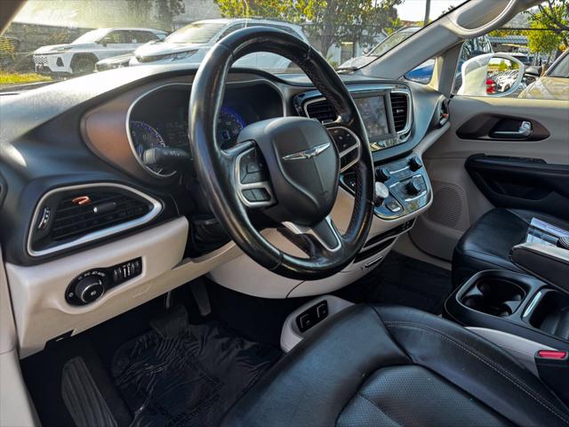 2019 Chrysler Pacifica Touring L