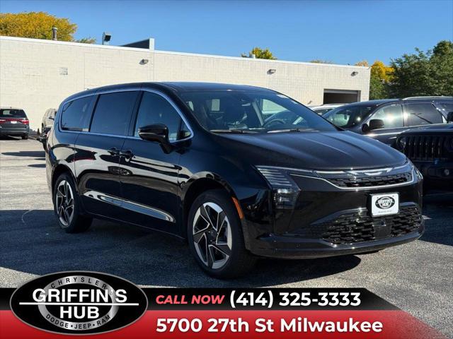 2027 Chrysler Pacifica Limited AWD for sale in Milwaukee, WI