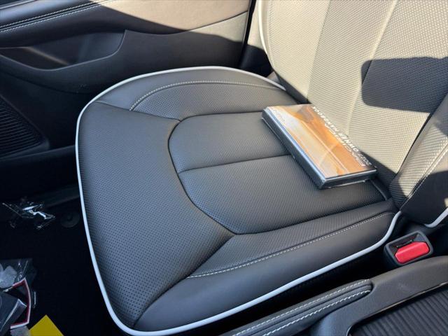 2027 Chrysler Pacifica Limited AWD