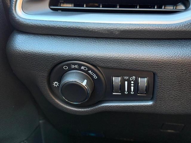 2027 Chrysler Pacifica Limited AWD